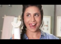 Революционный гаджет для чистки зубов (видео + фото)